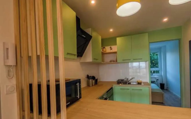 Private Room in a Shared Apartment - Bron