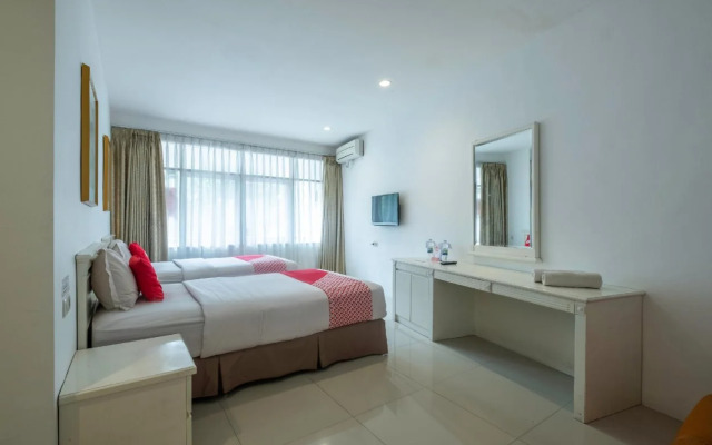 Kyai Luhur Guest House