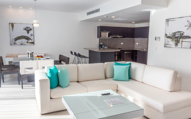 The Fives Beach Hotel & Residences All Senses Inclusive