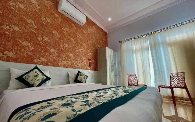 Lacurcuma Luxury Homestay Khajuraho