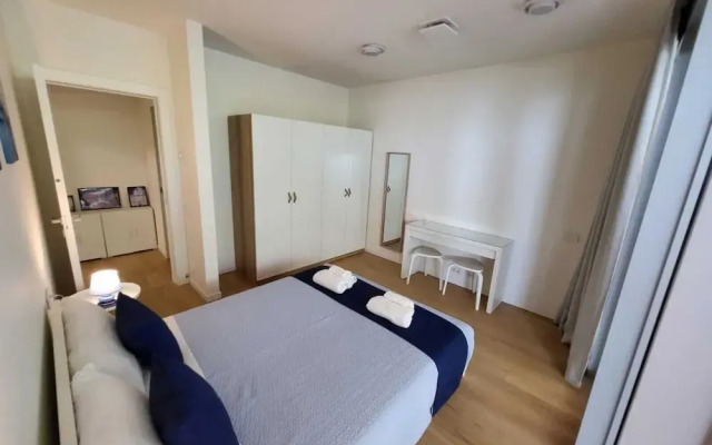 Waterfront Porto Antico House