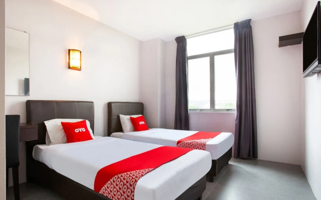 988 Hotel by OYO Rooms
