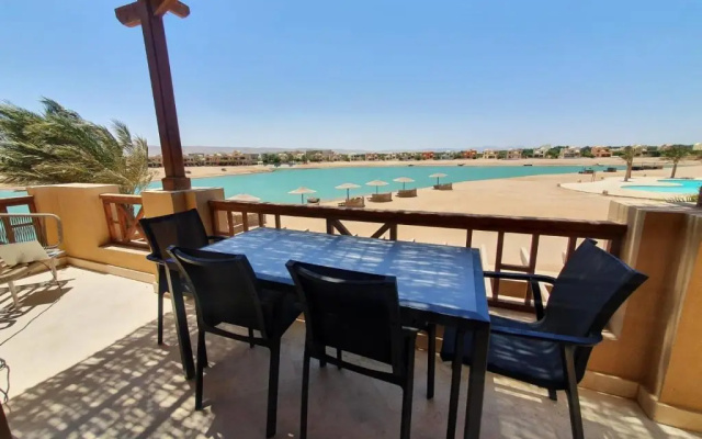 Sabina 2br Penthouse