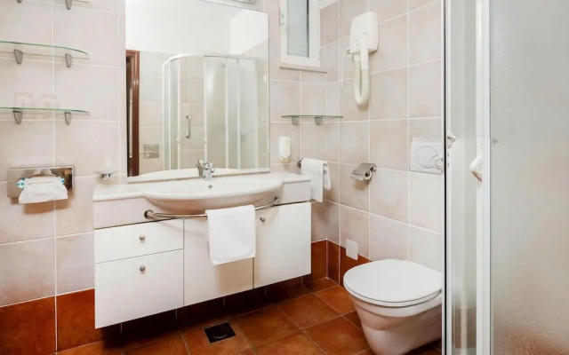 Cozy Resort Suite in the Adriatic