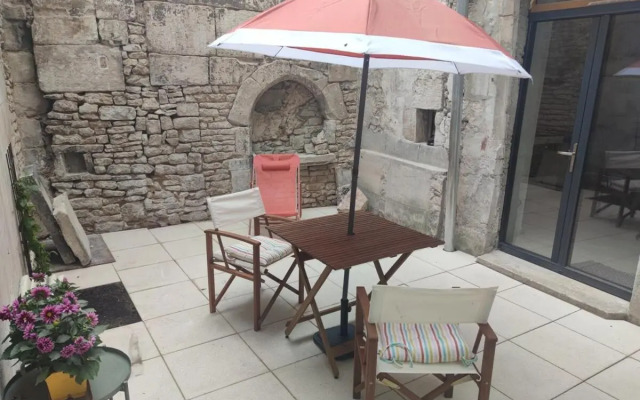Studio de charme, au calme dans le vieux Chaumont