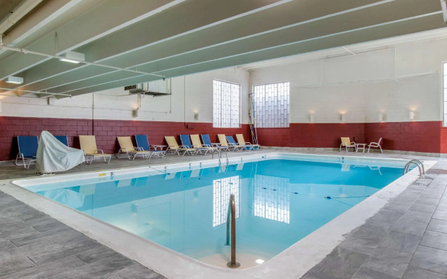 Hawthorn Extended Stay by Wyndham Chambersburg