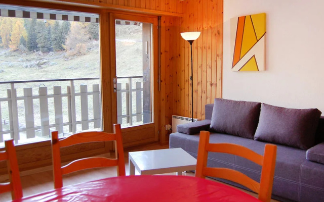Appartments Dents Rousses by Interhome
