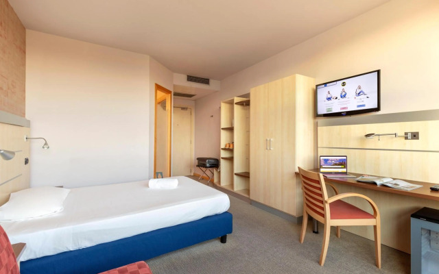 B&B Hotel Cherasco Langhe