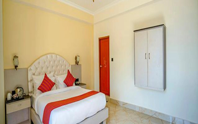FabHotel Prime Mayanka