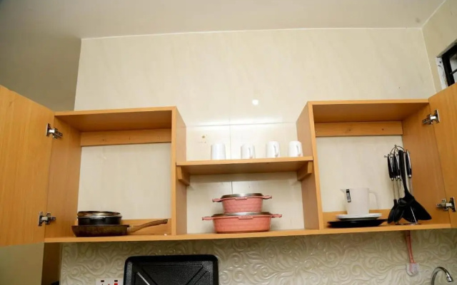 Gorgeous studio apartment in Mombasa, Kenya