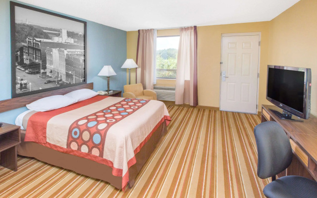 Super 8 by Wyndham Dothan