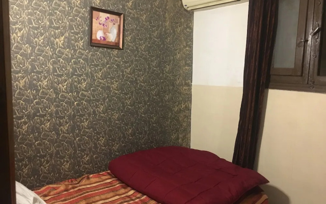 Pharaohs Palace