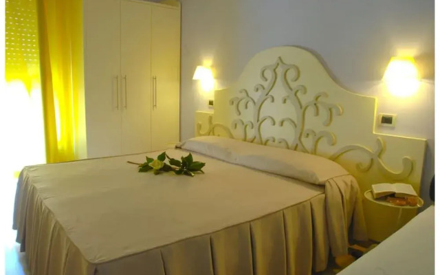 Hotel Dino
