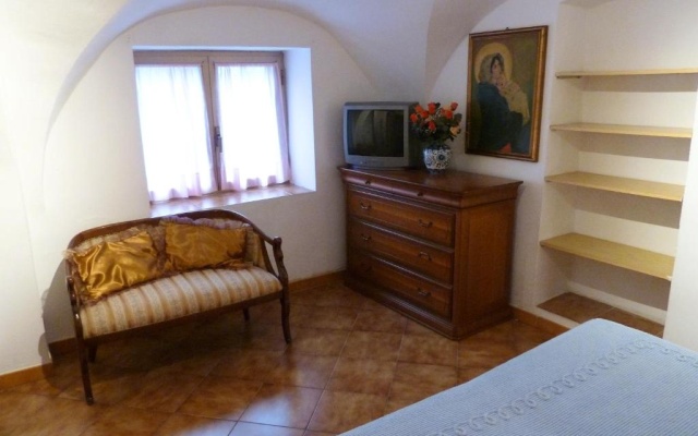Casa Mamma Rosetta, one Step Away From the Sea, the Mountains and the Cycle Path
