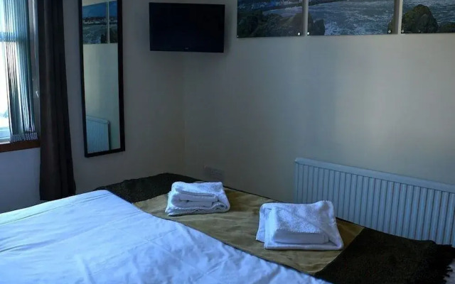 Crown Hotel