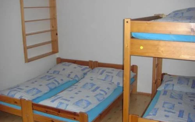 Penzion U kamenného kola