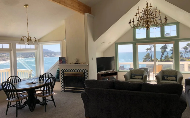 Inn at Arch Rock