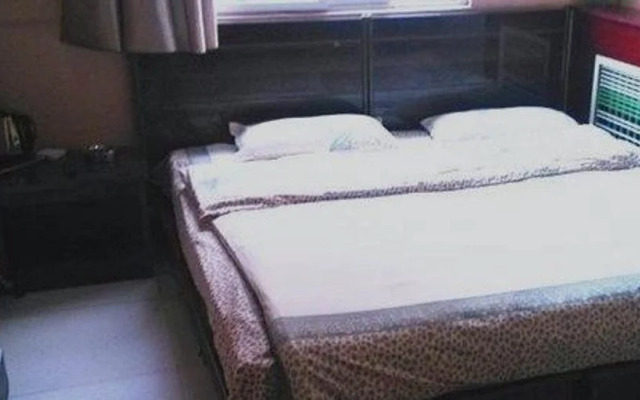 Yuncheng Tongfu Hotel Zhongyin Avenue Store