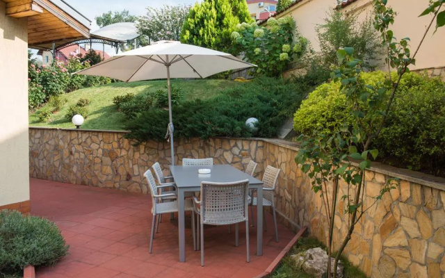 Jasmin Hotel