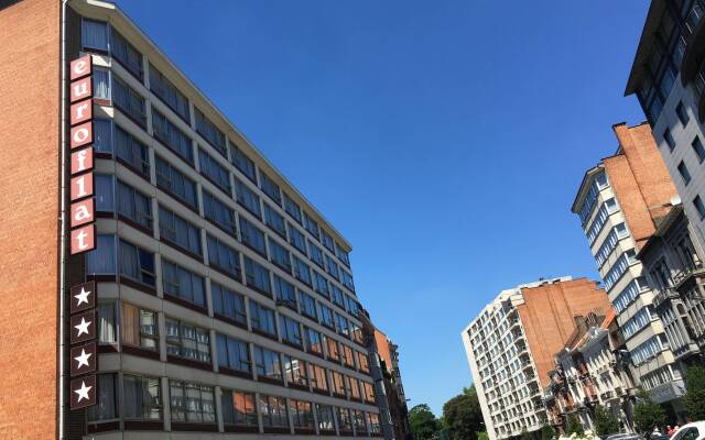 First Euroflat Hotel вид на фасад