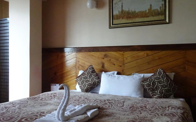 Hotel White Yak