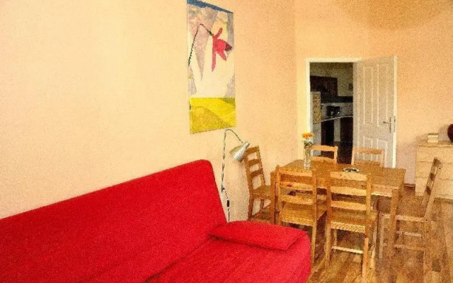Neustadt-Fewo-zentral-guenstig-L6