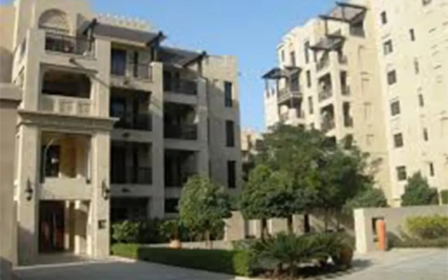 Elegant Escape of Downtown