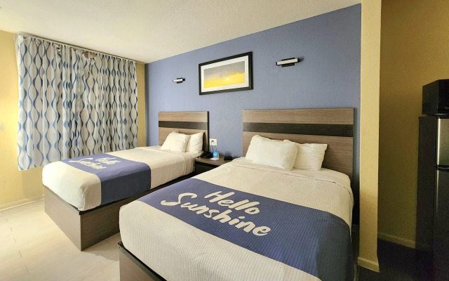 Days Inn by Wyndham Freeport