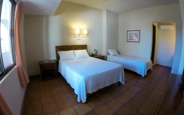 Hotel Plaza Loreto Centro Historico