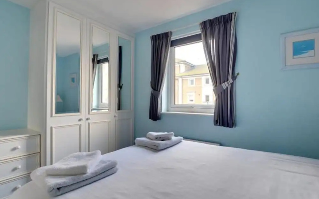 Cozy Apartment in Brighton near Sea