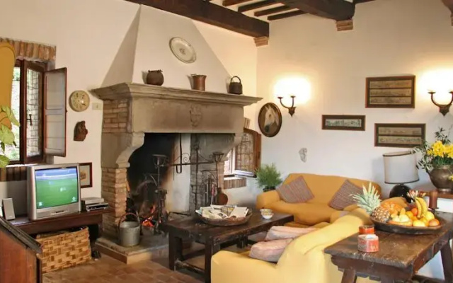 Borgo Magenta