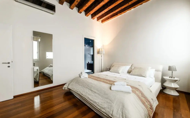Frari Luxury