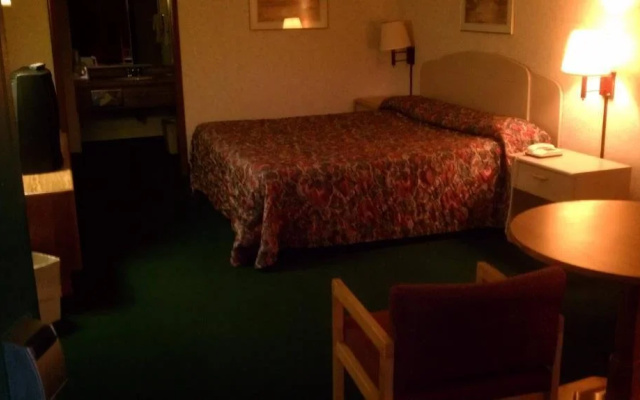 121 Motel