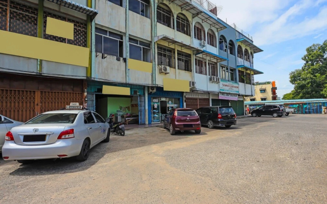 Hotel O Penginapan Pak DheNearMall Nagoya Hill