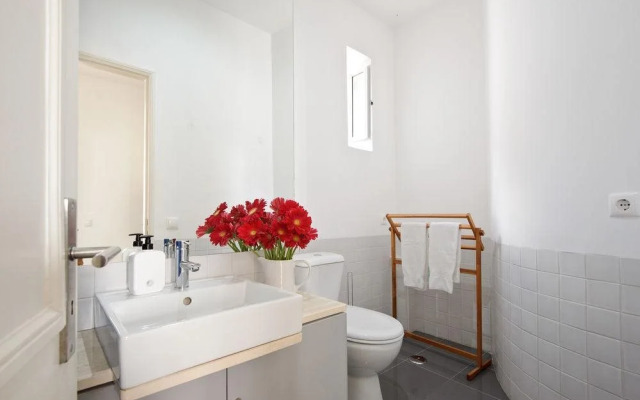Hello Lisbon City Apartments