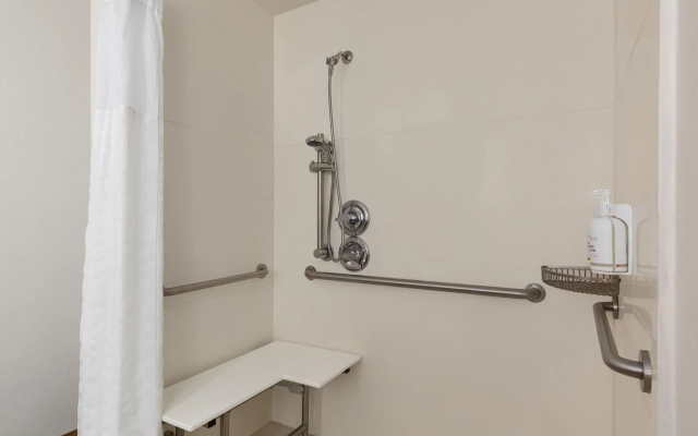 La Quinta Inn & Suites by Wyndham Fairfield - Napa Valley