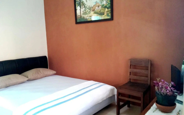 Mettaloka Guest House and Art Space