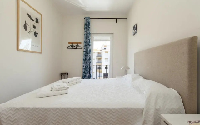 Y 01 - Bedroom 1 in Trindade Sun Guesthouse