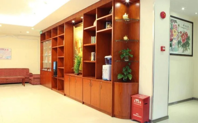 Elan Hotel Chongqing Hechuan Coach Terminal Station