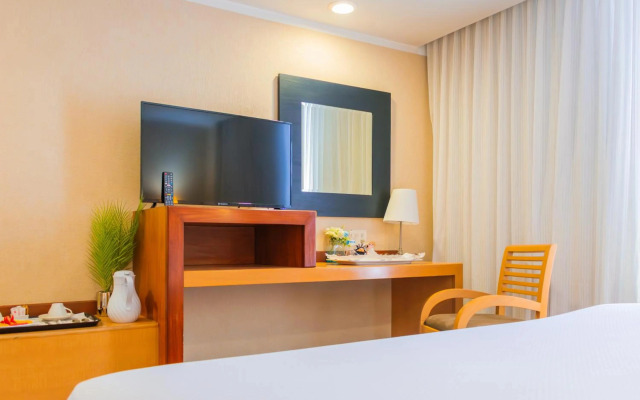 Hotel Mirabel