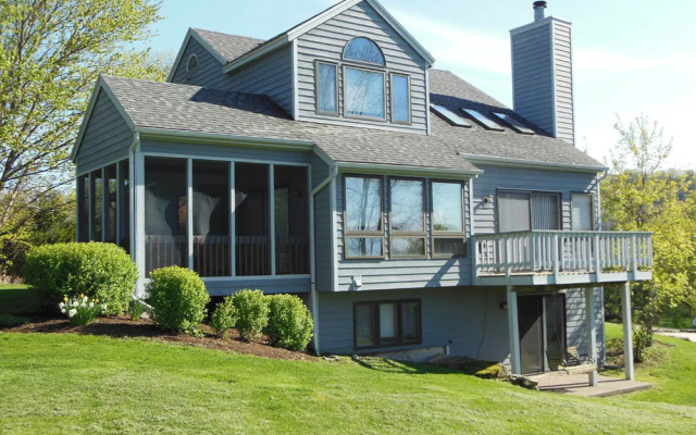 Gleneagle House