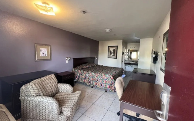 Casa Blanca Express & Suites Cypress Buena Park - Anaheim Area