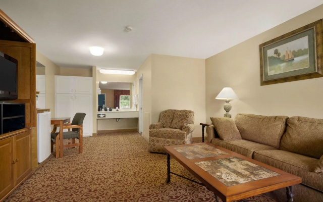 Days Inn by Wyndham Alexander City