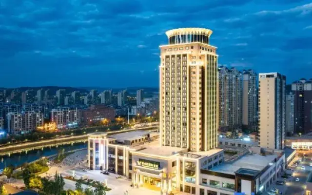 Vienna International Hotel (Liaoyuan Fumin Street Branch)