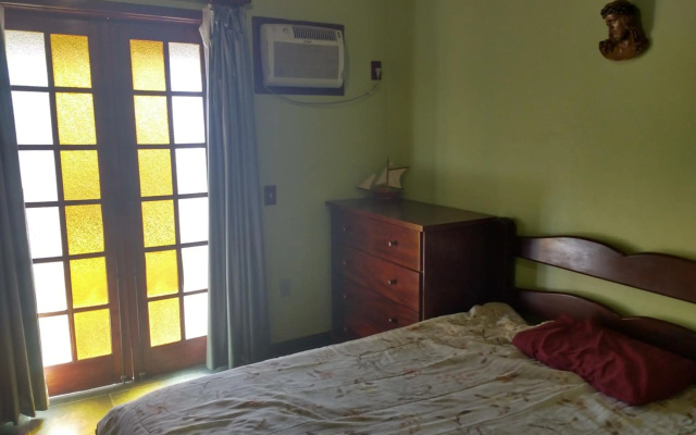 Casa 4 quartos Condomínio em Frente a Praia Grande
