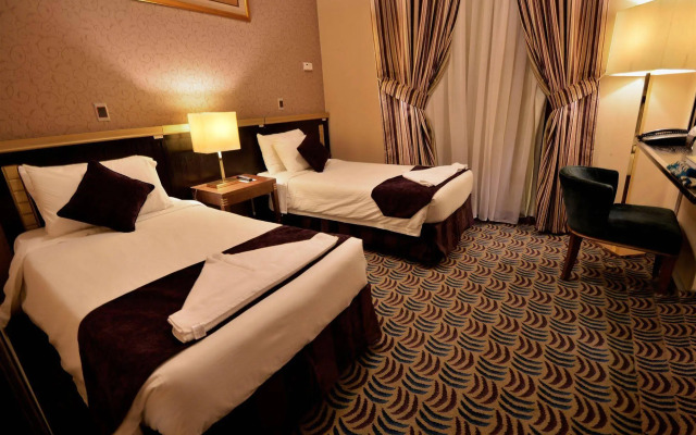Al Majeedi ARAC Suites