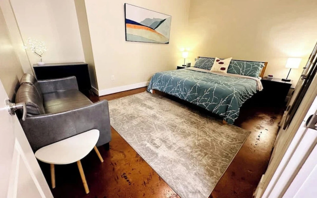Ground-floor gem Walk to it all