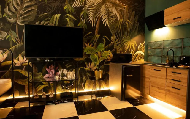 Jungle Apartments