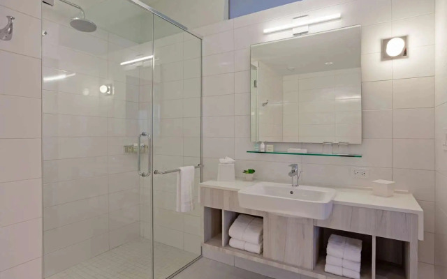 Palacio Provincial San Juan, Curio Collection by Hilton