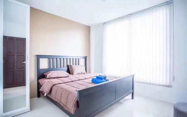 @Home Hostel ( Nimman )
